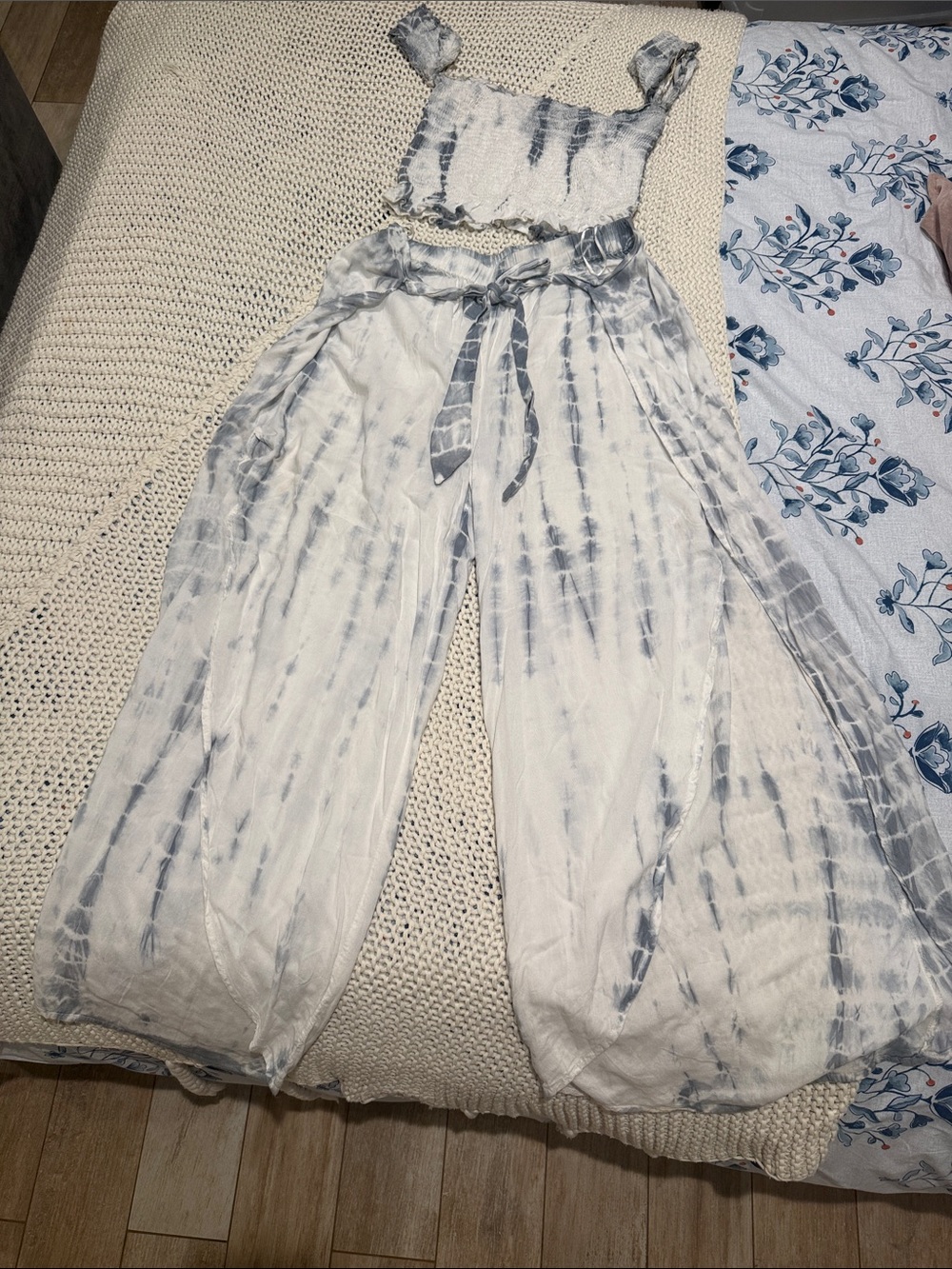 Tie-Dye Wide Leg Pants in Gray and White with Self-Tie Waist